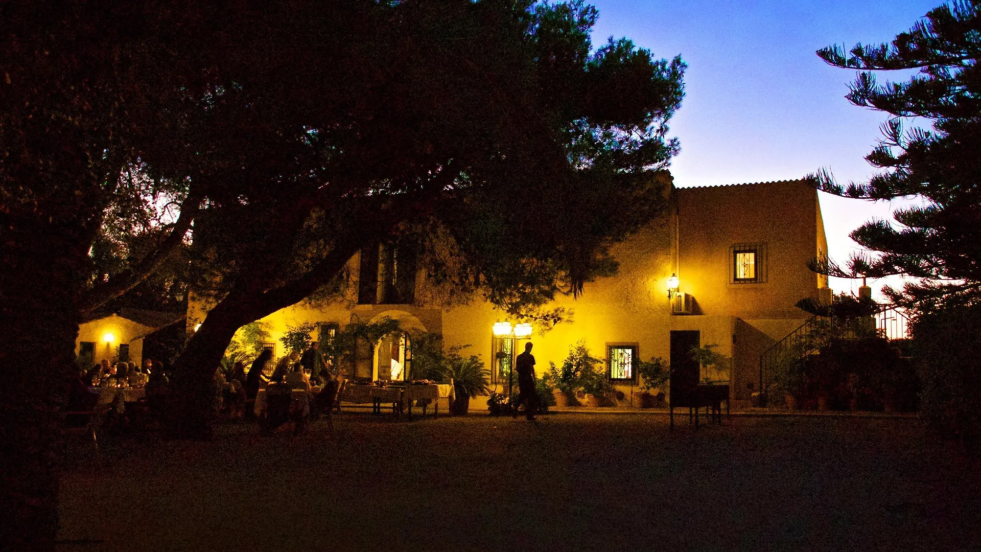 Hotel Rural Predio Son Serra Muro